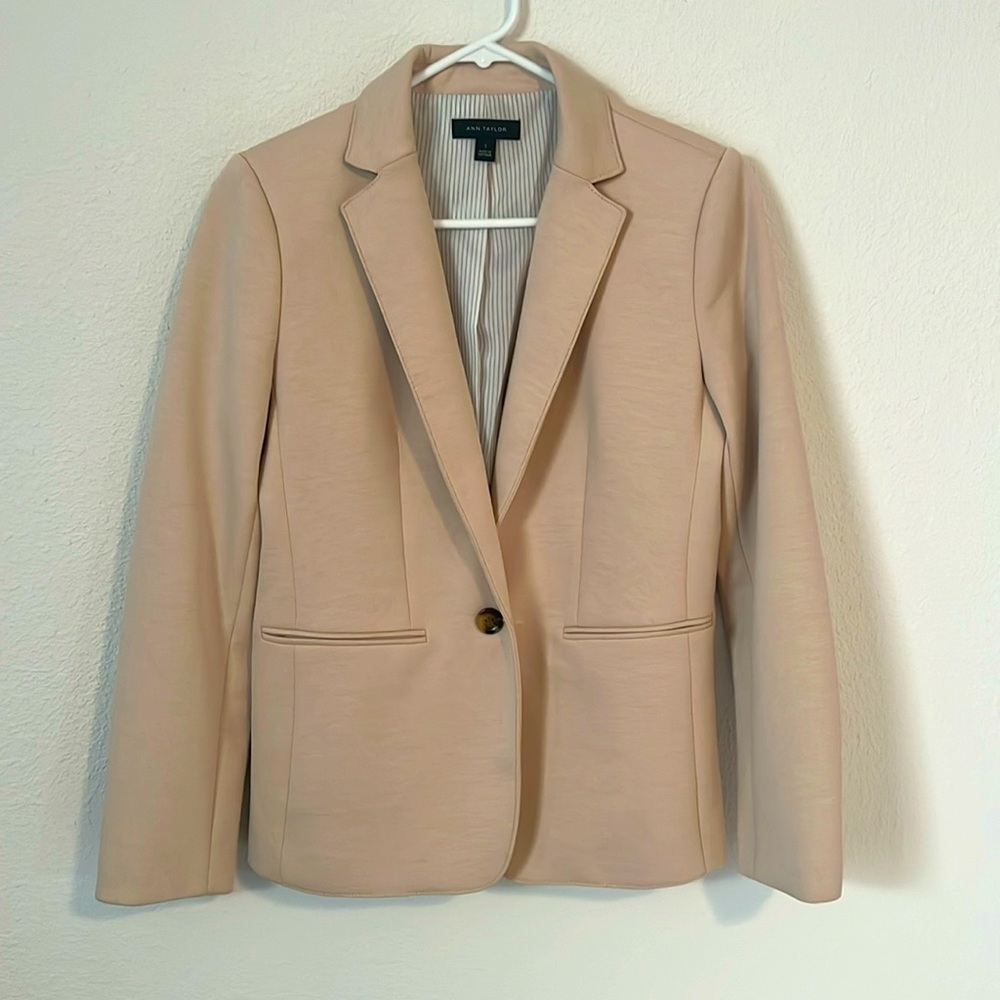 New w/o tags Ann Taylor blazer